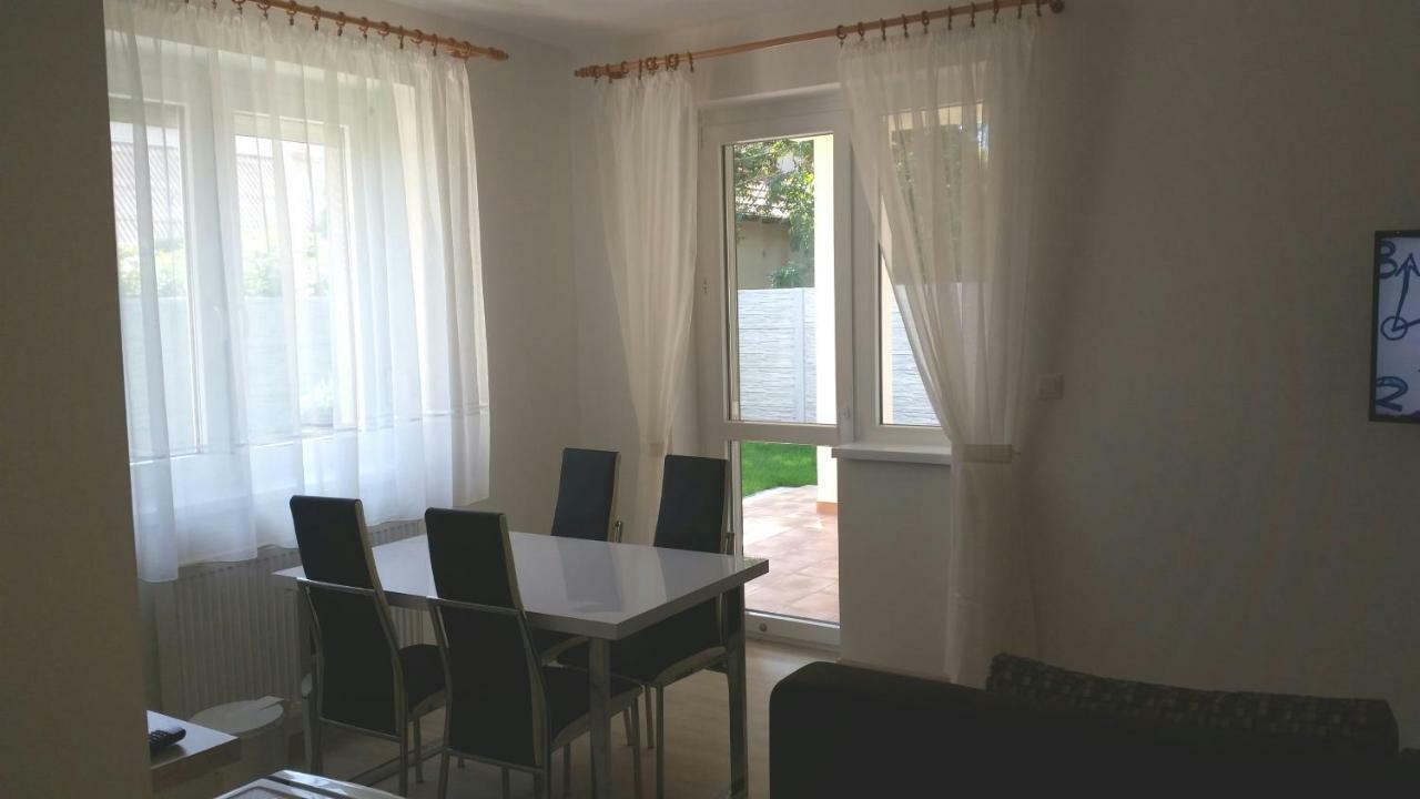 Villa Rekreacny Dom Flora Veľký Meder Esterno foto